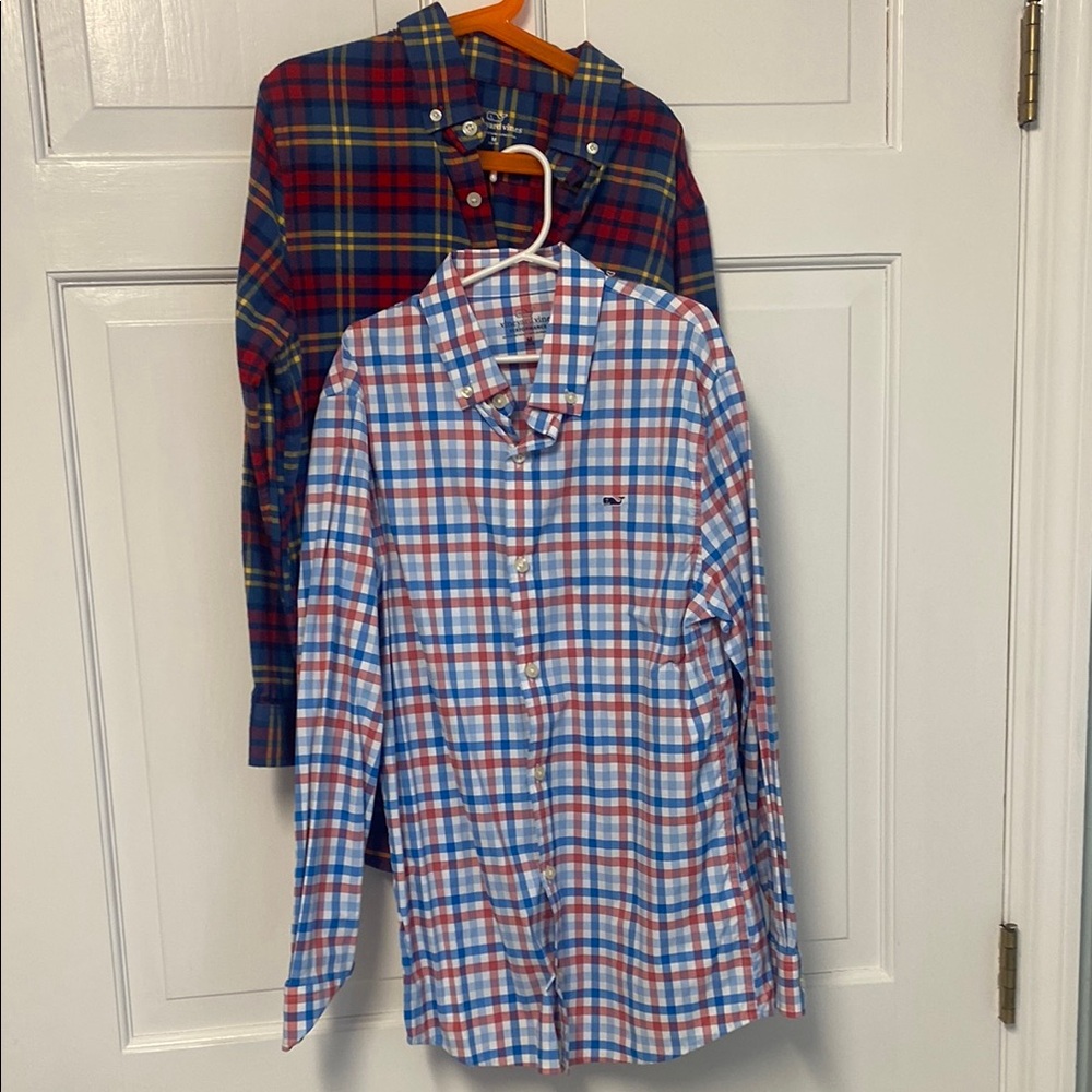 Vineyard Vines lot of two button downs in EUC size boys medium (10-12)